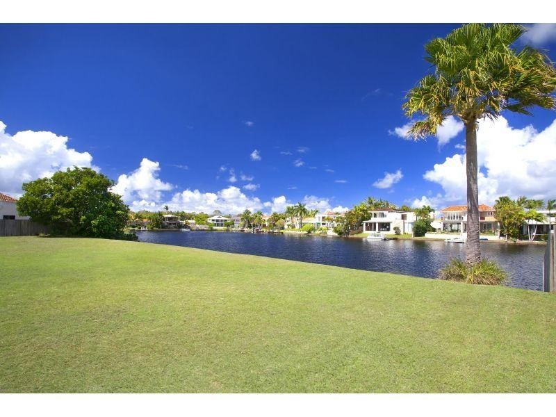 30 The Promontory, Noosa Waters QLD 4566