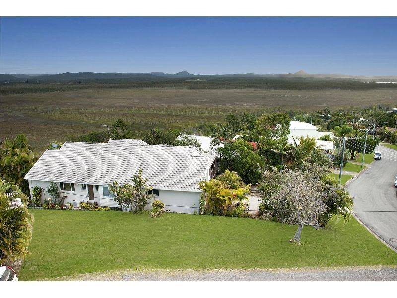 49 Parakeet Crescent, Peregian Beach QLD 4573