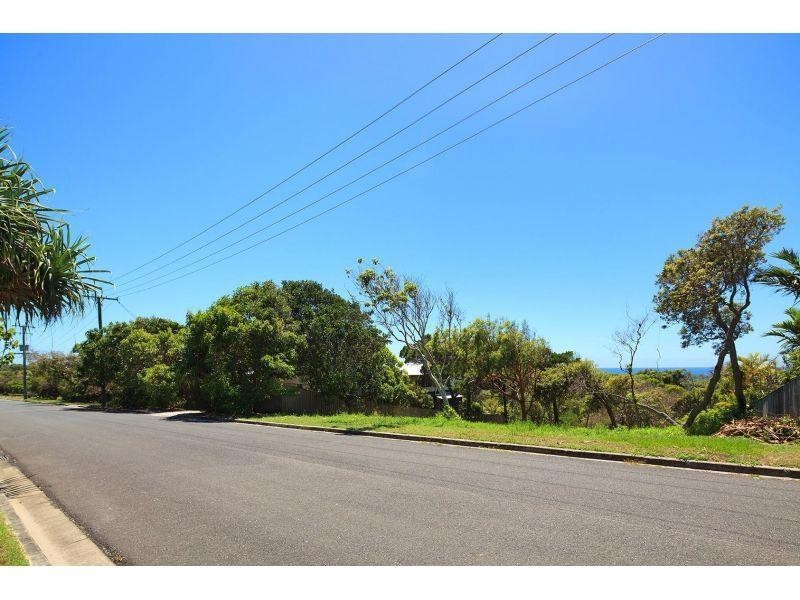 33 Tristania Drive, Marcus Beach QLD 4573