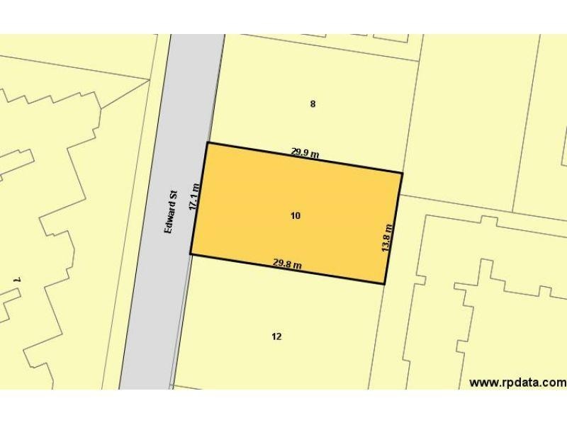 10 Edward Street, Noosaville QLD 4566