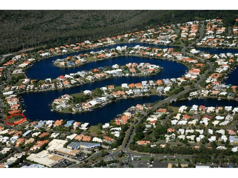 9 Waterside Court, Noosa Waters QLD 4566