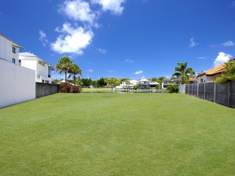 44 Masthead Quay, Noosa Waters QLD 4566