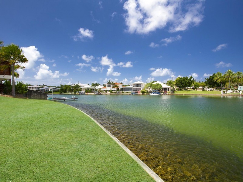 44 Masthead Quay, Noosa Waters QLD 4566