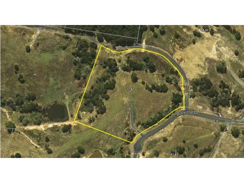 4 Booyong Drive, Black Mountain QLD 4563