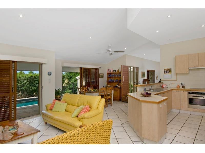 8 Delorme Street, Noosa Heads QLD 4567