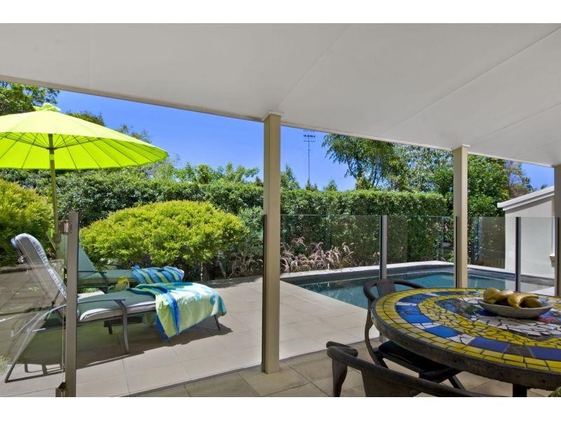 8 Delorme Street, Noosa Heads QLD 4567