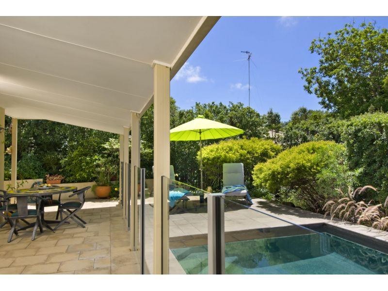 8 Delorme Street, Noosa Heads QLD 4567