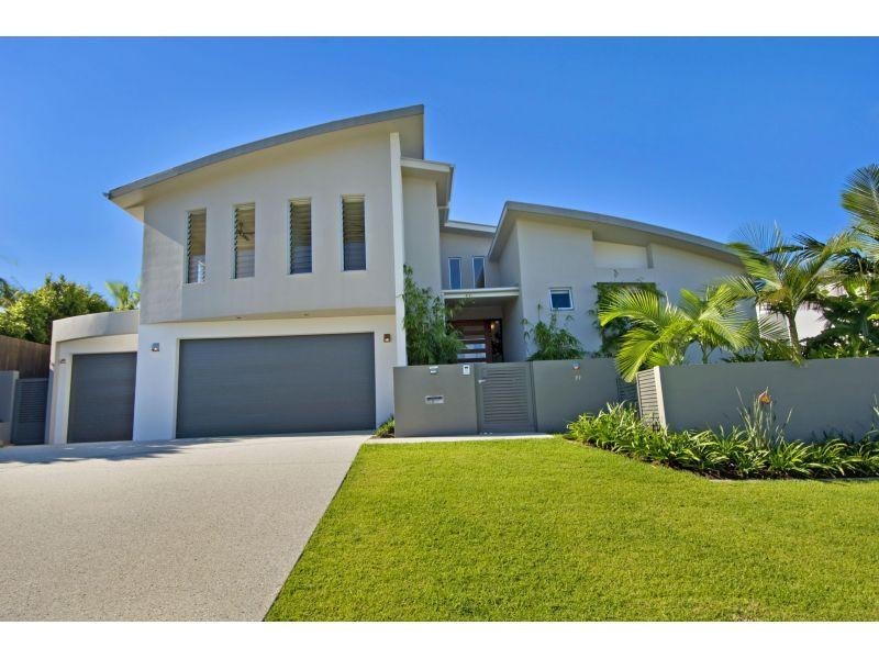 39 Regatta Circuit, Noosa Waters QLD 4566