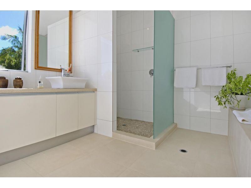 39 Regatta Circuit, Noosa Waters QLD 4566