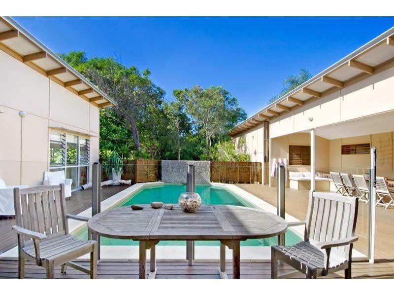 5 Dovetree Court, Marcus Beach QLD 4573