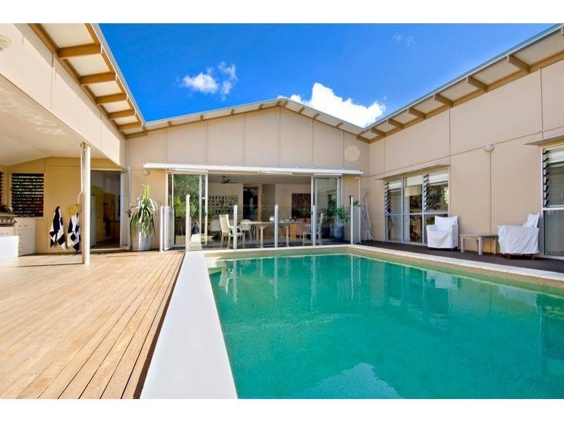 5 Dovetree Court, Marcus Beach QLD 4573