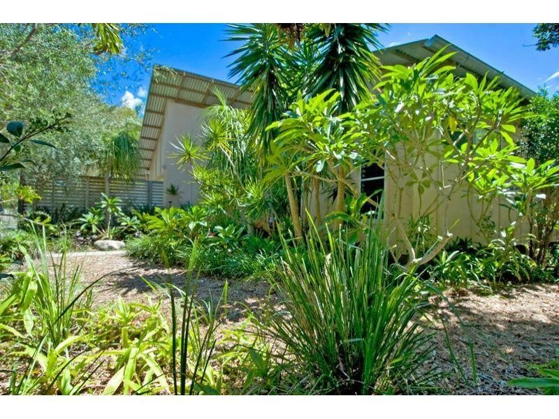 5 Dovetree Court, Marcus Beach QLD 4573