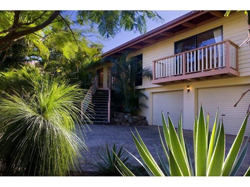 10 Samara Place, Noosa Heads QLD 4567