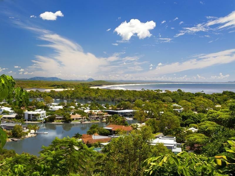 13 Natasha Avenue, Noosa Heads QLD 4567