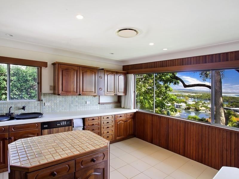 13 Natasha Avenue, Noosa Heads QLD 4567
