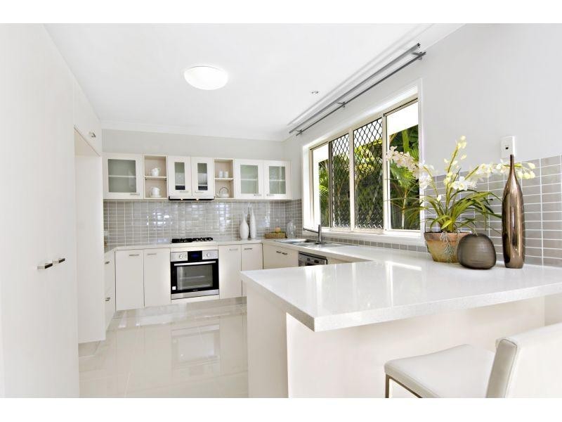 12 Headland Drive, Noosa Waters QLD 4566