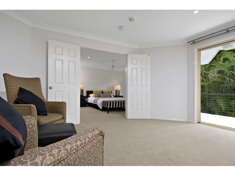 12 Headland Drive, Noosa Waters QLD 4566