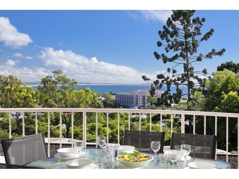 6/2 Noosa Drive, Noosa Heads QLD 4567