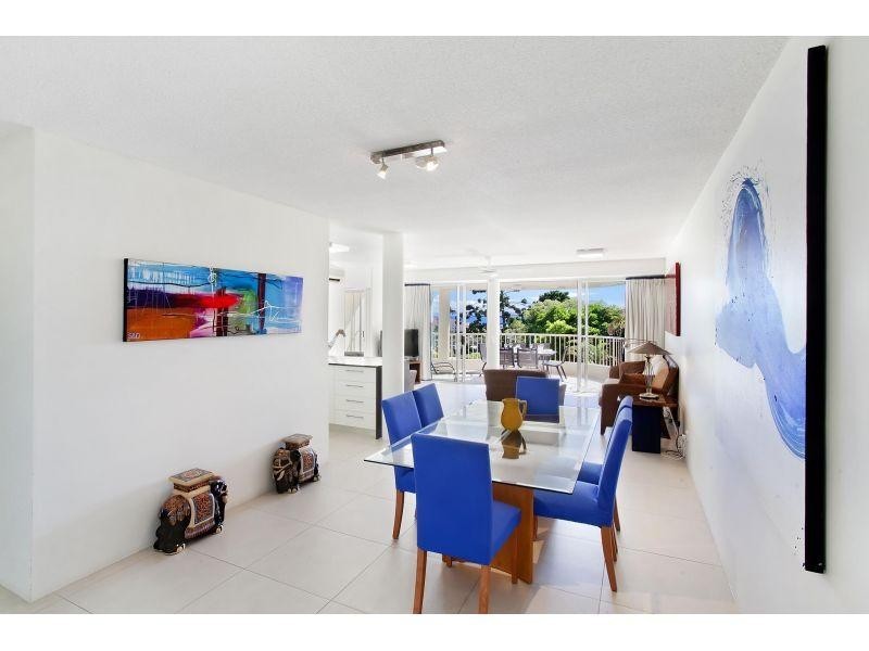 6/2 Noosa Drive, Noosa Heads QLD 4567