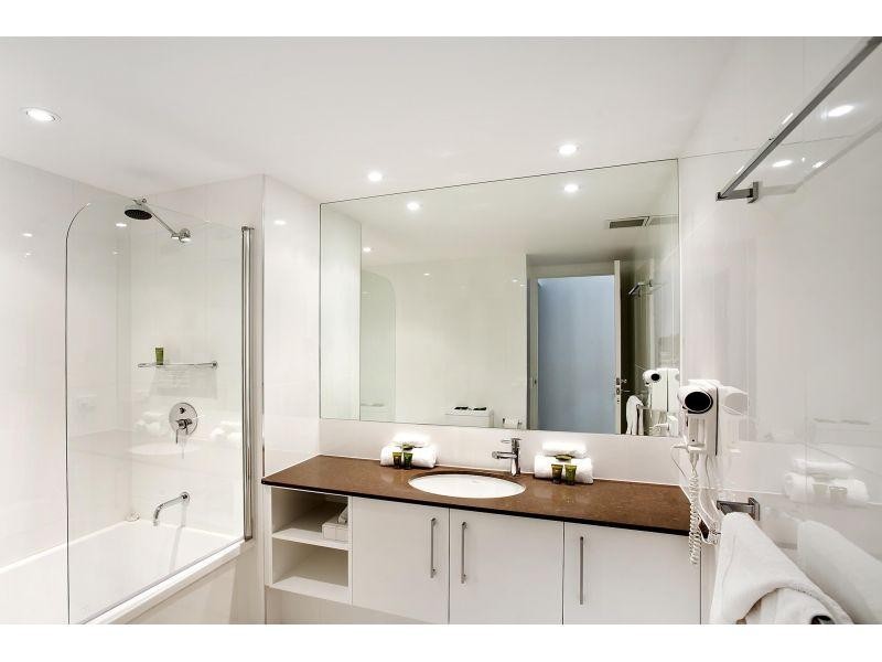 6/2 Noosa Drive, Noosa Heads QLD 4567