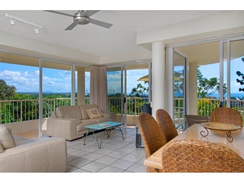 8/2 Noosa Drive, Noosa Heads QLD 4567