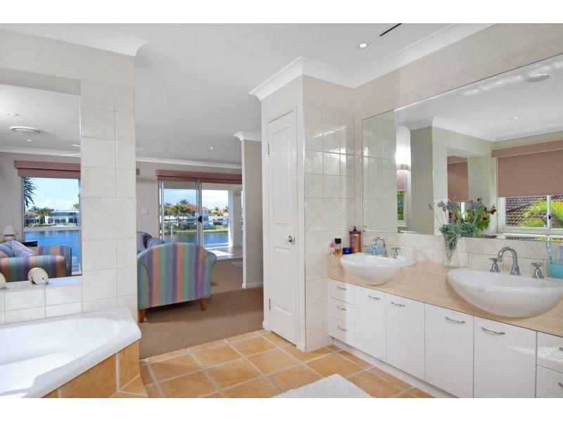 31 Saltwater Avenue, Noosa Waters QLD 4566