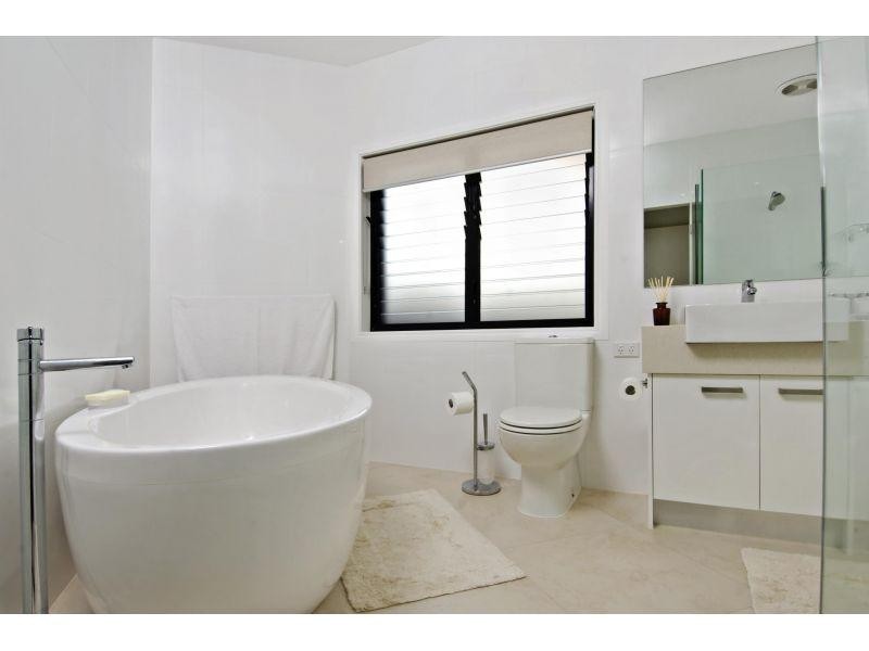 21 Mermaid Quay, Noosa Waters QLD 4566