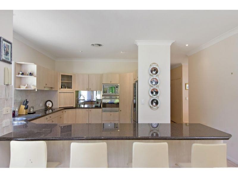 7 Habitat Place, Noosa Heads QLD 4567