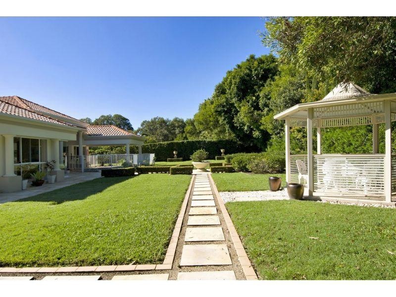 7 Habitat Place, Noosa Heads QLD 4567