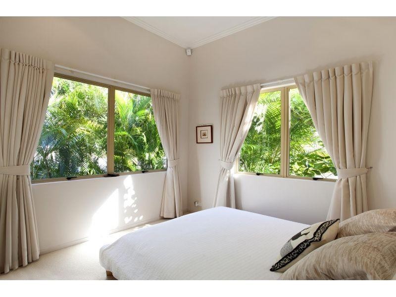 2/11 Hilton Esplanade, Noosaville QLD 4566