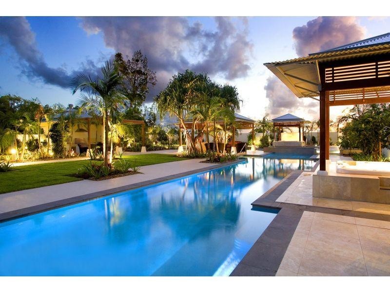 16/8 Serenity Close, Noosa Heads QLD 4567