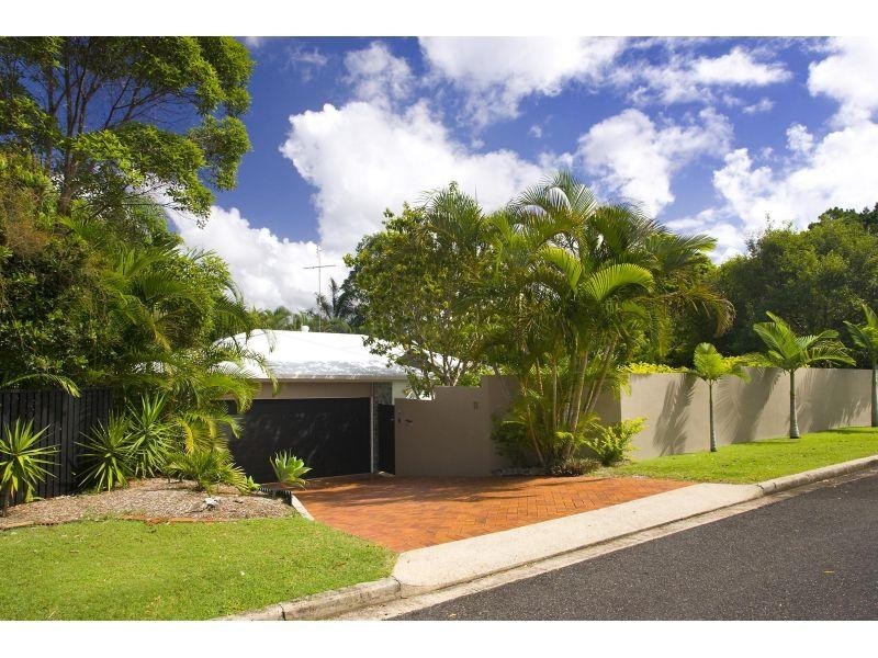 11 Currawong Street, Noosa Heads QLD 4567