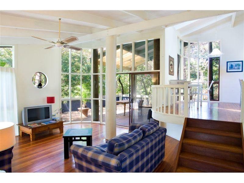 1 Duke Street, Sunshine Beach QLD 4567