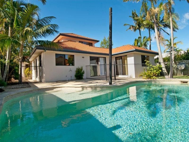 11  Genoa Court, Noosa Waters QLD 4566