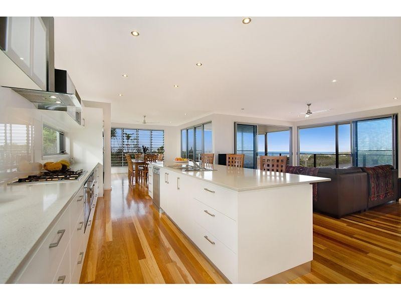 100 Persimmon Drive, Peregian Beach QLD 4573