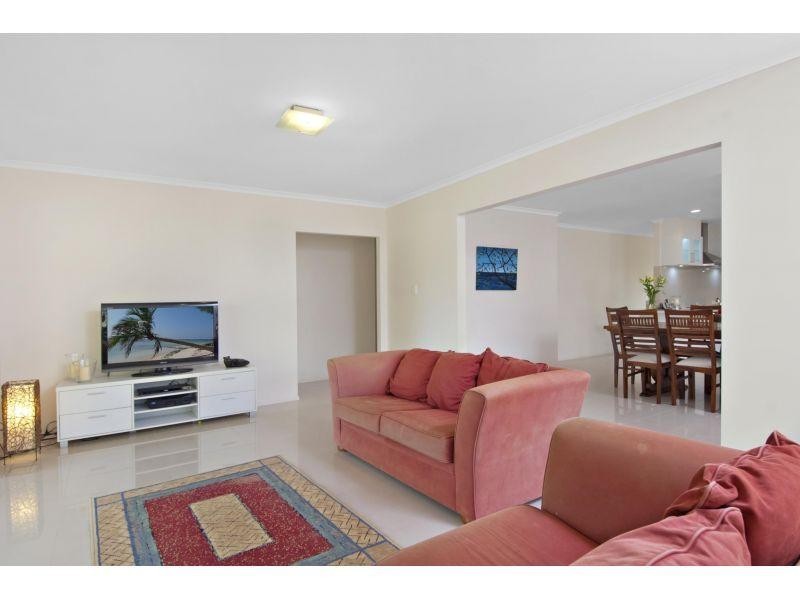 30 The Peninsula, Noosa Waters QLD 4566