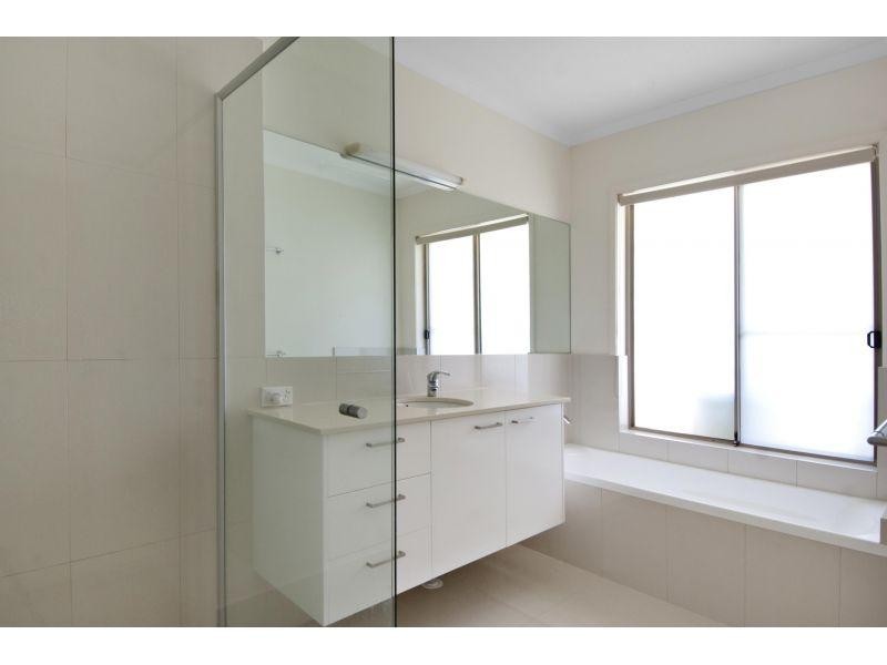 30 The Peninsula, Noosa Waters QLD 4566