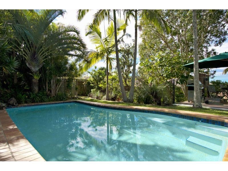 12 Capri Court, Noosa Heads QLD 4567