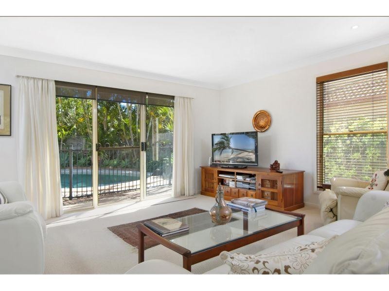 10 Sternlight Street, Noosa Waters QLD 4566