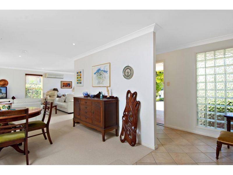 10 Sternlight Street, Noosa Waters QLD 4566