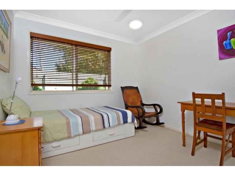 10 Sternlight Street, Noosa Waters QLD 4566