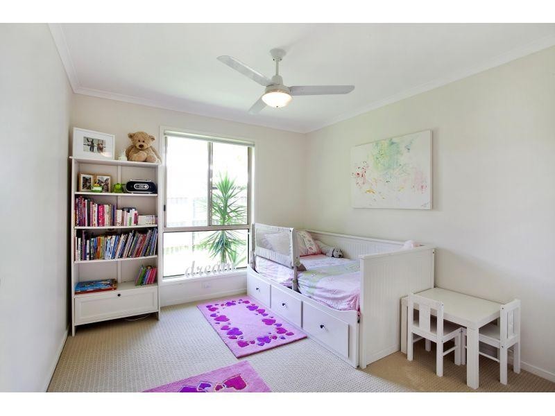 24 Seacove Court, Noosa Waters QLD 4566