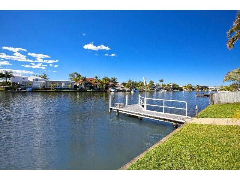 73 Shorehaven Drive, Noosa Waters QLD 4566