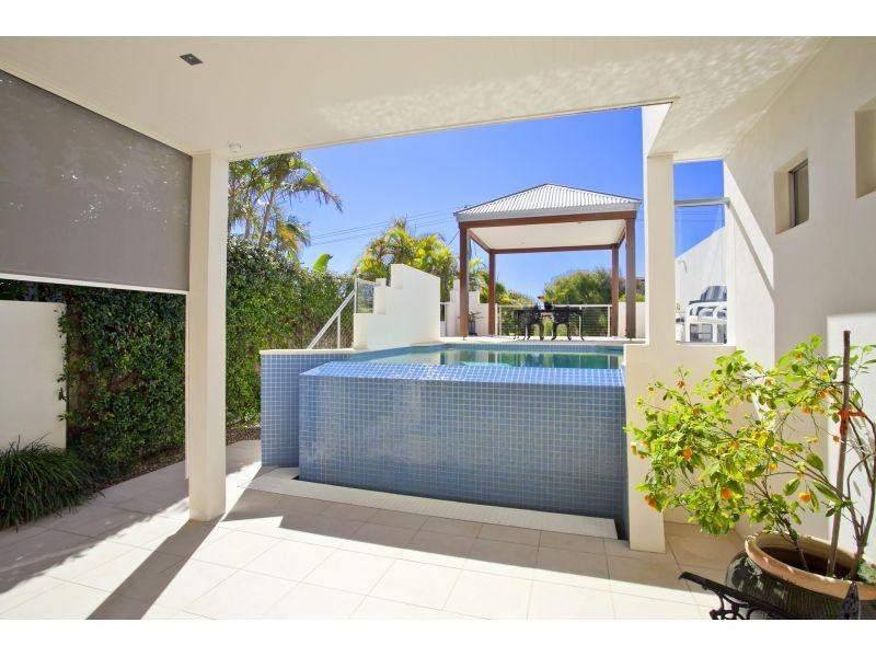 2/44 Elanda Street, Sunshine Beach QLD 4567