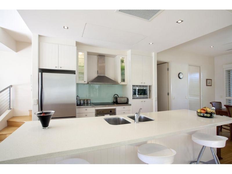 2/44 Elanda Street, Sunshine Beach QLD 4567