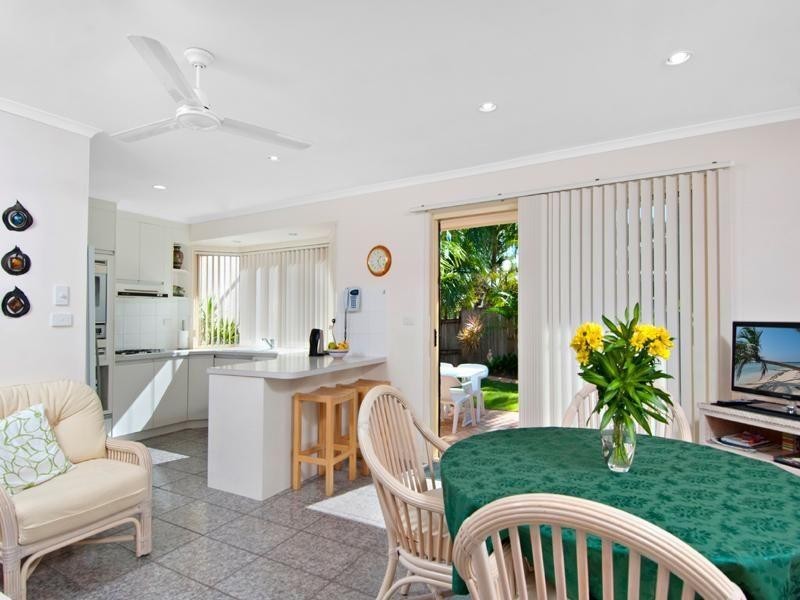 24 Boxsell Rise, Sunrise Beach QLD 4567