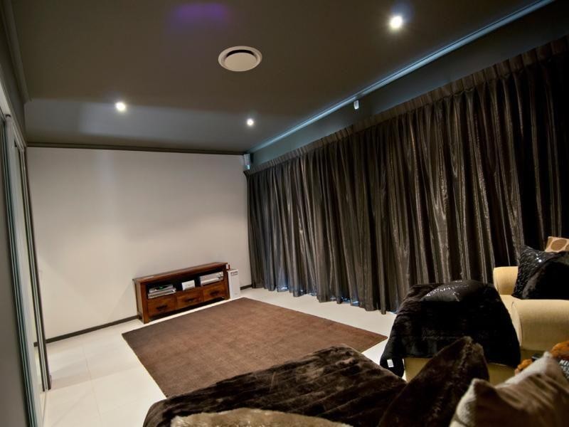 1 Toulambi Street, Noosa Heads QLD 4567