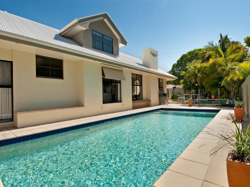 1 Toulambi Street, Noosa Heads QLD 4567