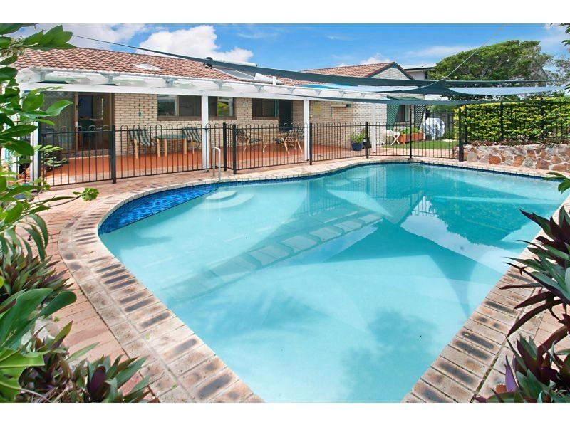 18 Woodland Drive, Peregian Beach QLD 4573