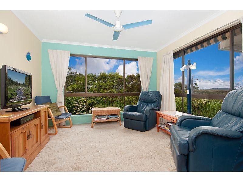 18 Woodland Drive, Peregian Beach QLD 4573